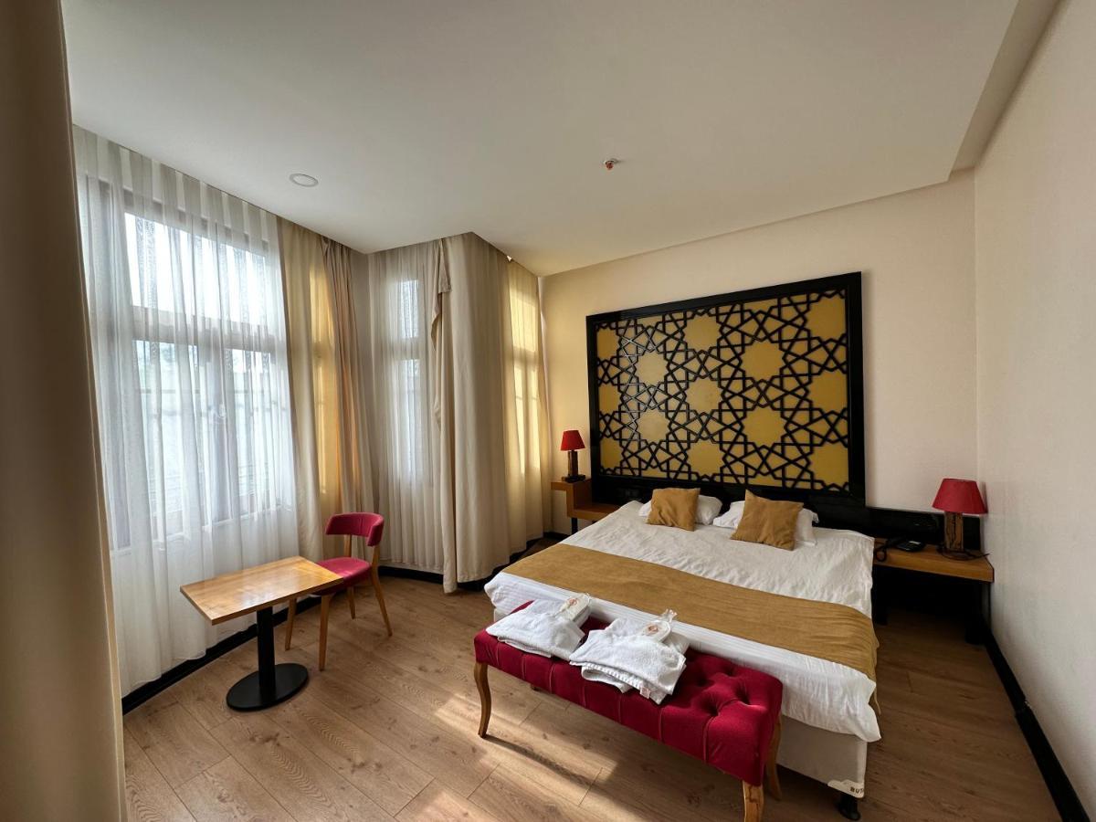Vvr Hotel Istanboel Buitenkant foto