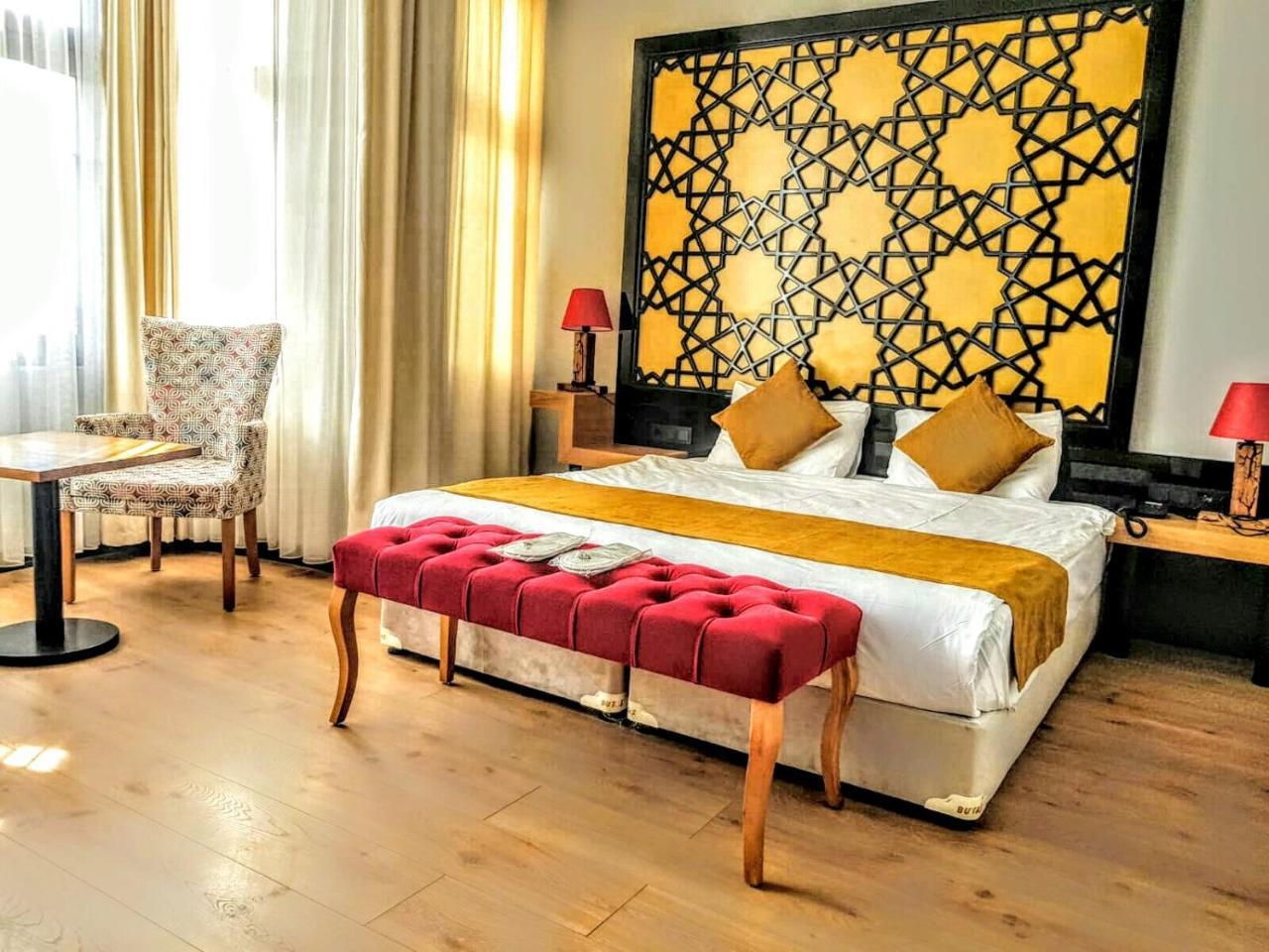 Vvr Hotel Istanboel Buitenkant foto