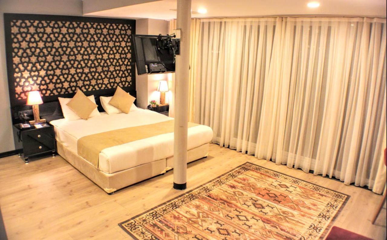 Vvr Hotel Istanboel Buitenkant foto